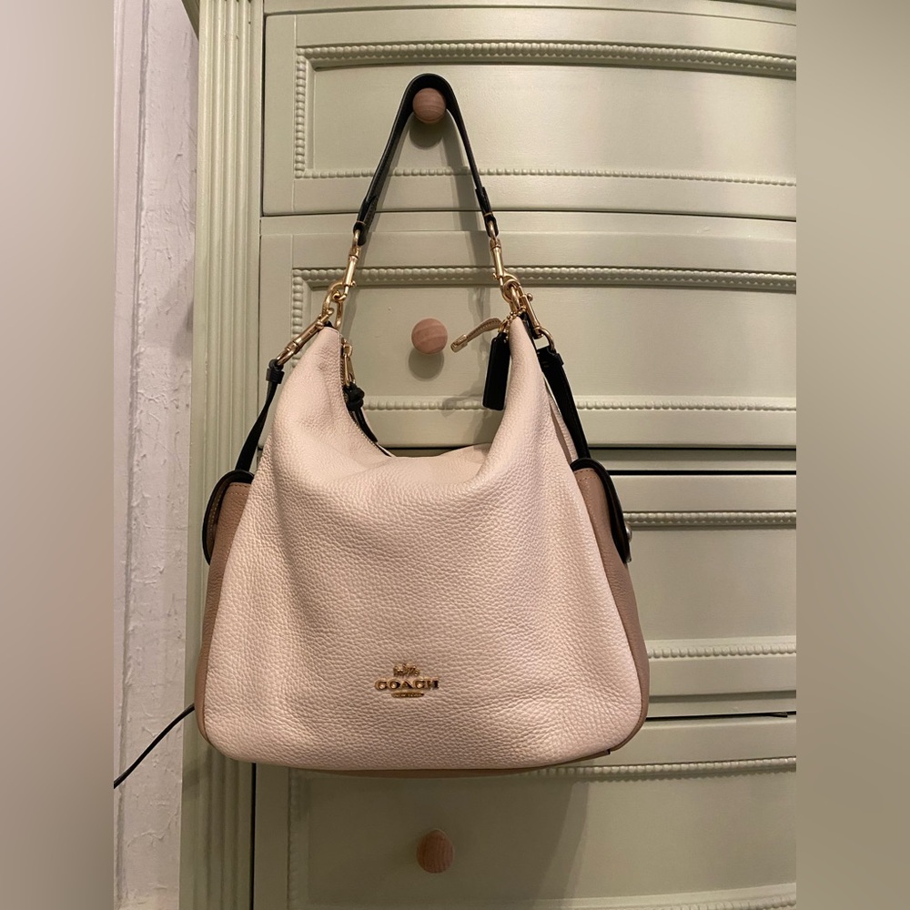 Coach Cream and Black Shoulder Bag